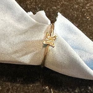 Diamond Solitaire Engagement Ring